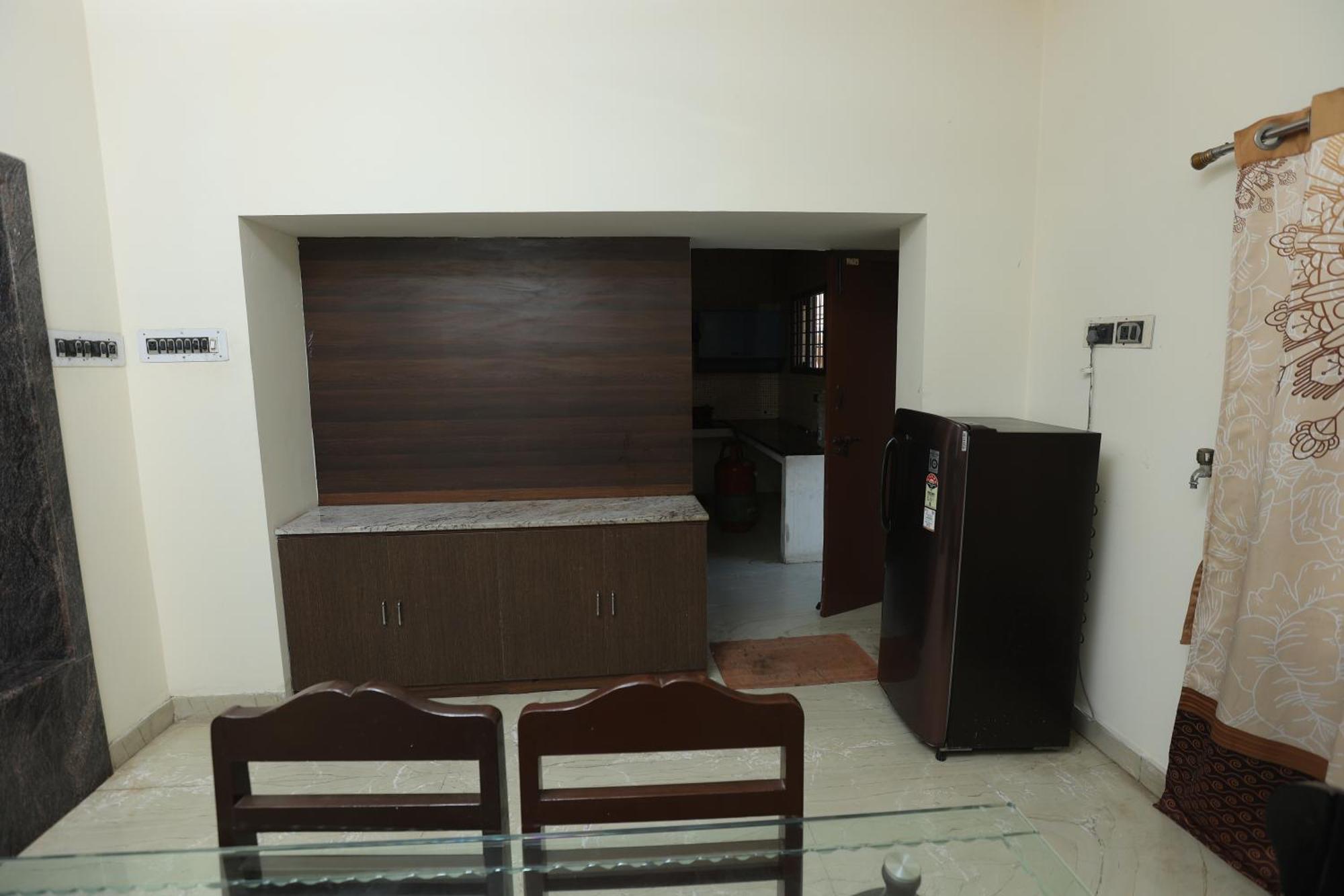 Happyhomes Porur -Near Rmz Software Park-Commerzone-Dlf It Sez Park -L&T Ченай Екстериор снимка