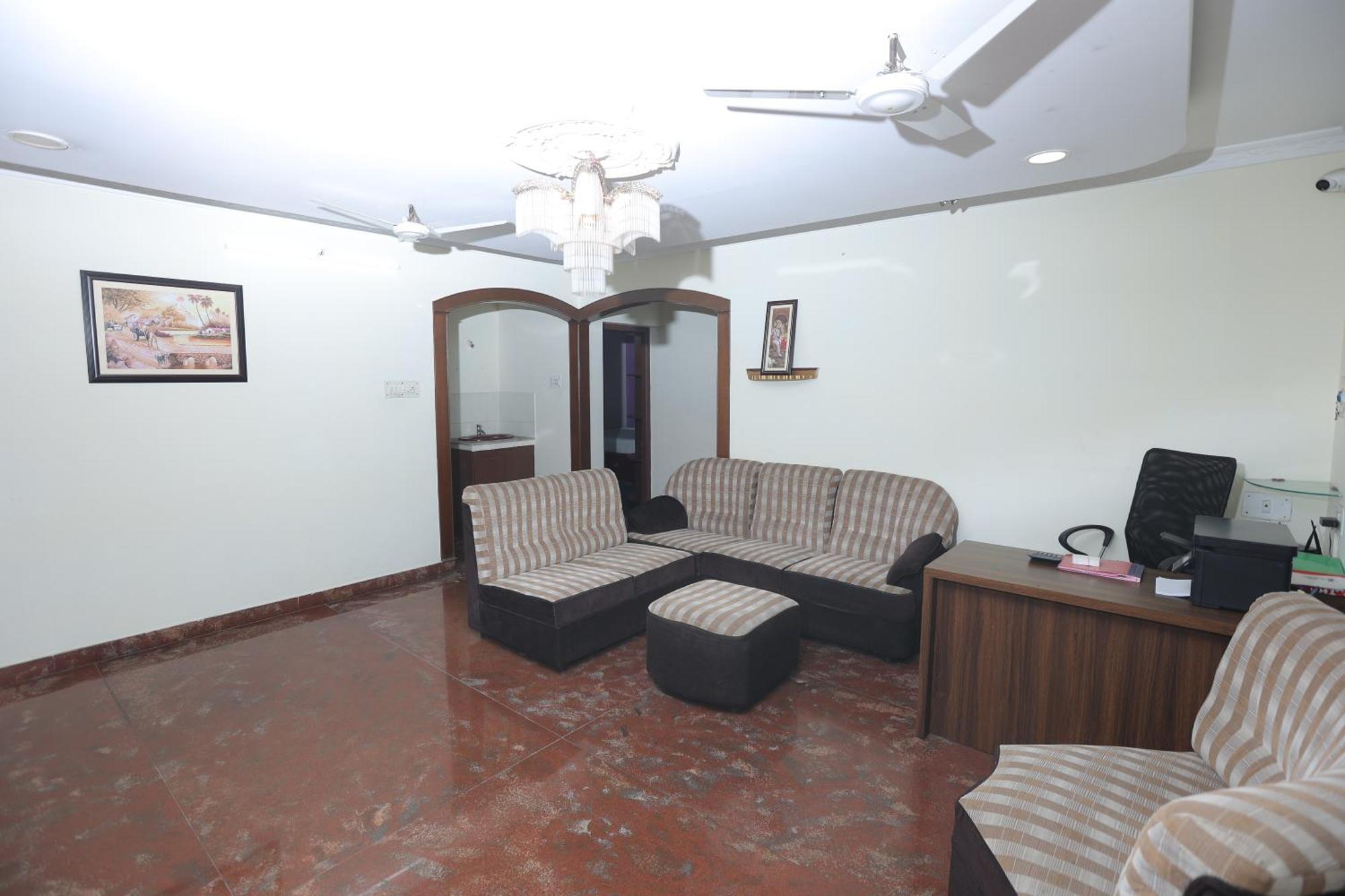 Happyhomes Porur -Near Rmz Software Park-Commerzone-Dlf It Sez Park -L&T Ченай Екстериор снимка