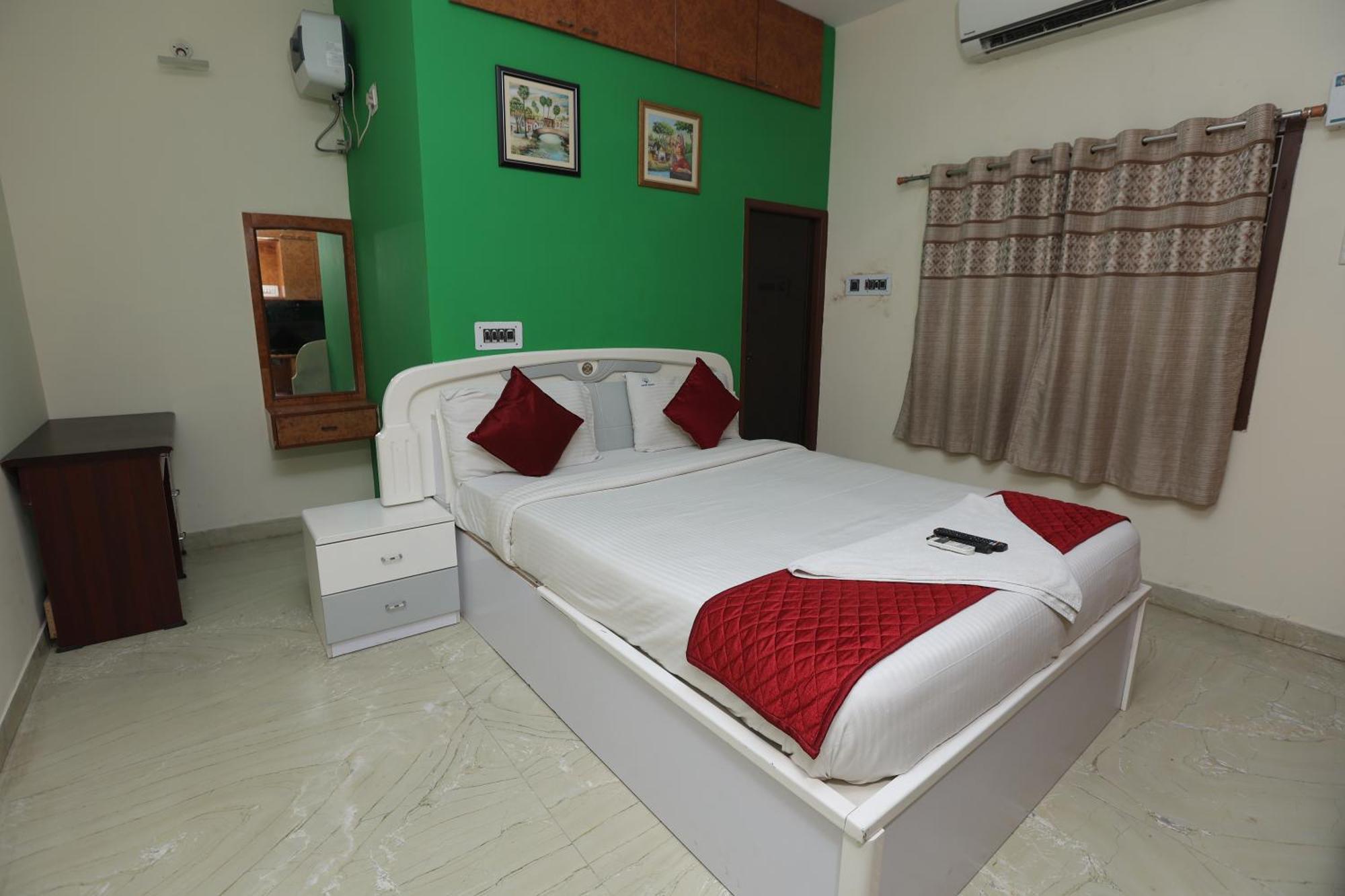 Happyhomes Porur -Near Rmz Software Park-Commerzone-Dlf It Sez Park -L&T Ченай Екстериор снимка