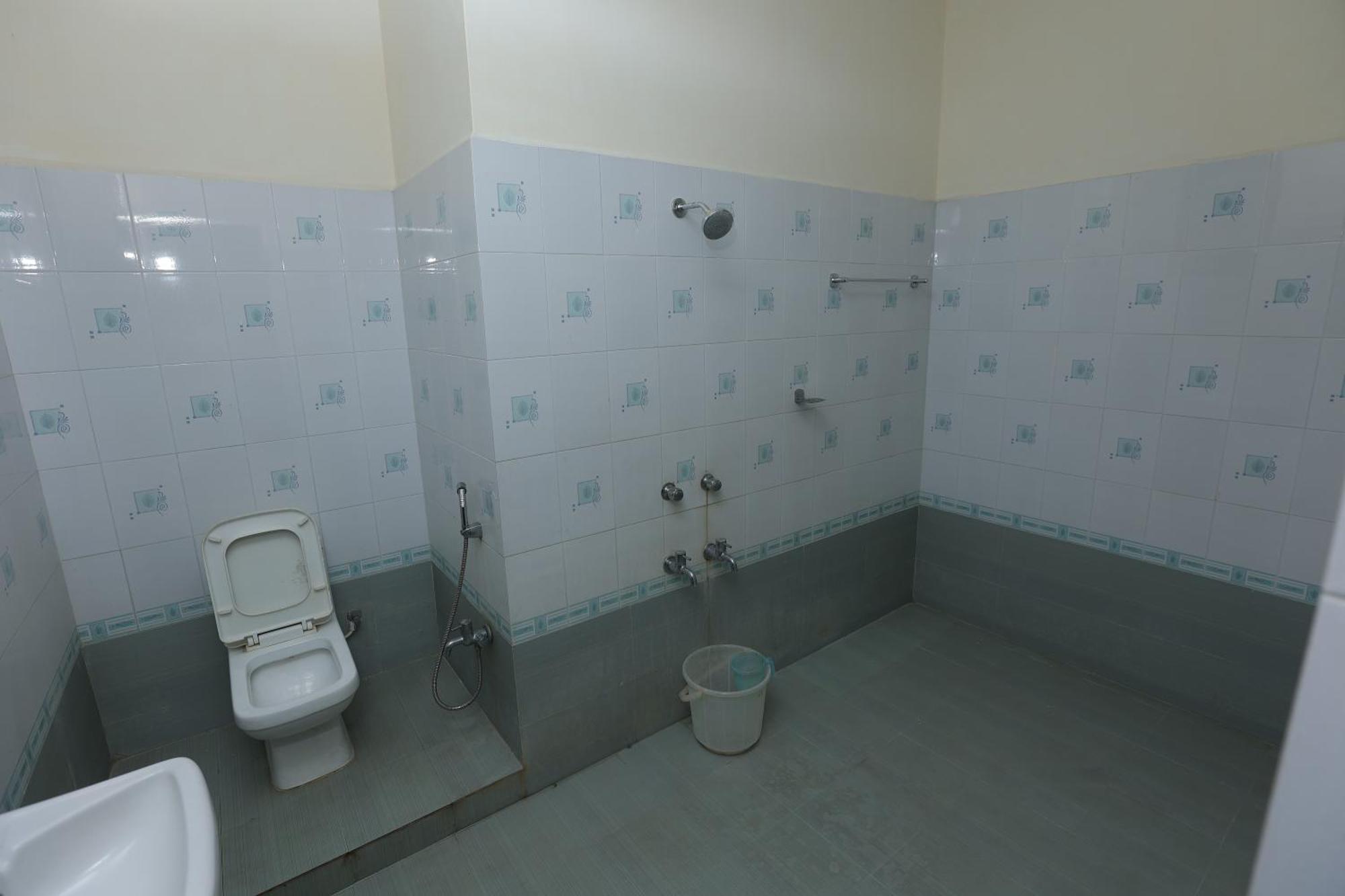 Happyhomes Porur -Near Rmz Software Park-Commerzone-Dlf It Sez Park -L&T Ченай Екстериор снимка